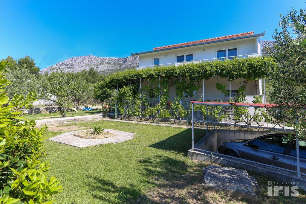 Apartment Markov Kastela Exterior photo