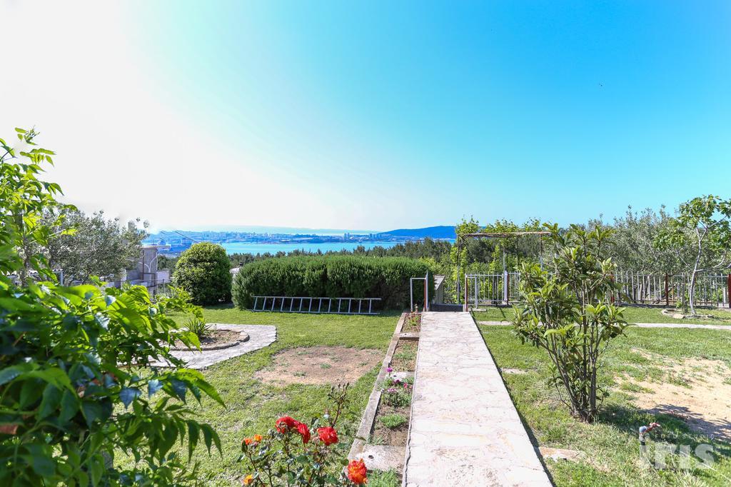 Apartment Markov Kastela Exterior photo